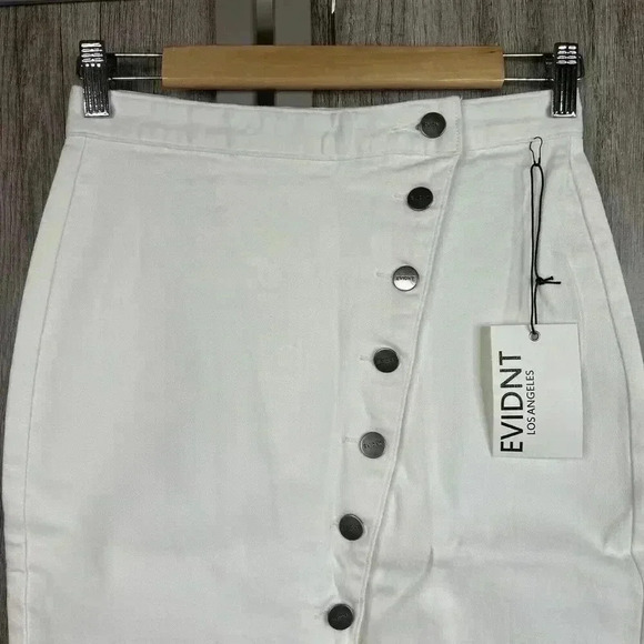EVIDNT Skirt 26 White Denim Asymmetrical Front Slit Buttons Pencil Anthropologie - Picture 2 of 10